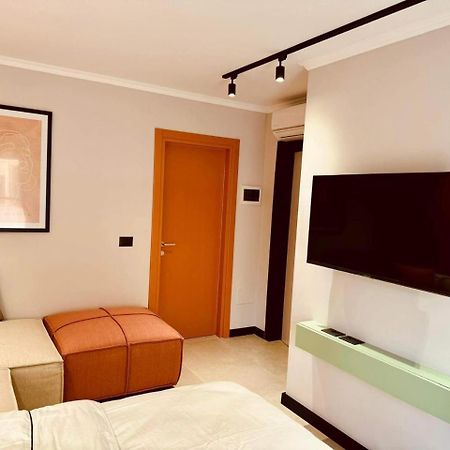 Lili'S Tirana Center Apartments Buitenkant foto