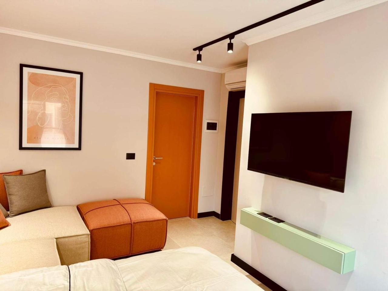 Lili'S Tirana Center Apartments Buitenkant foto
